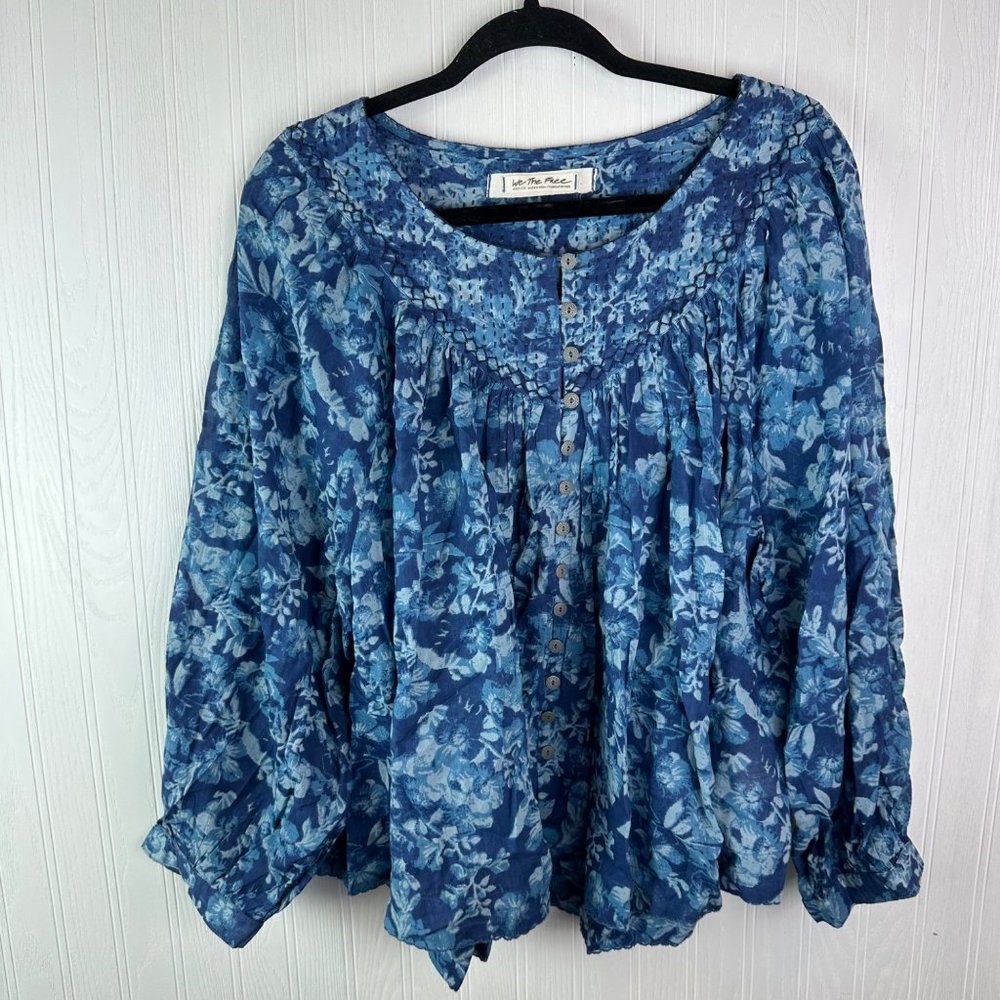 We The Free Flowy Floral Blouse Blue Print size Medium